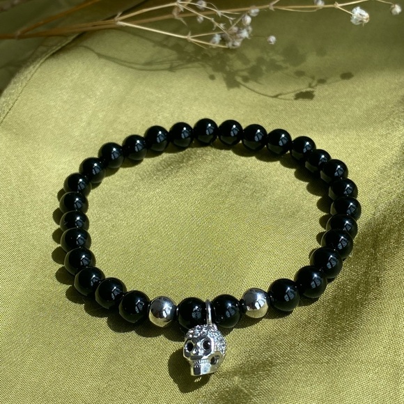 Onyx Stone Bracalet With Zircon Skull Charm - Picture 3 of 4